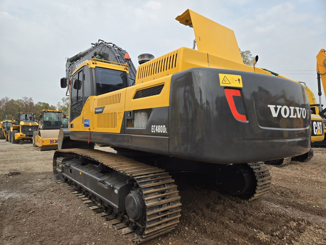 Volvo EC480D - حفار زحاف: صورة 5 Volvo EC480D - حفار زحاف: صورة 5
