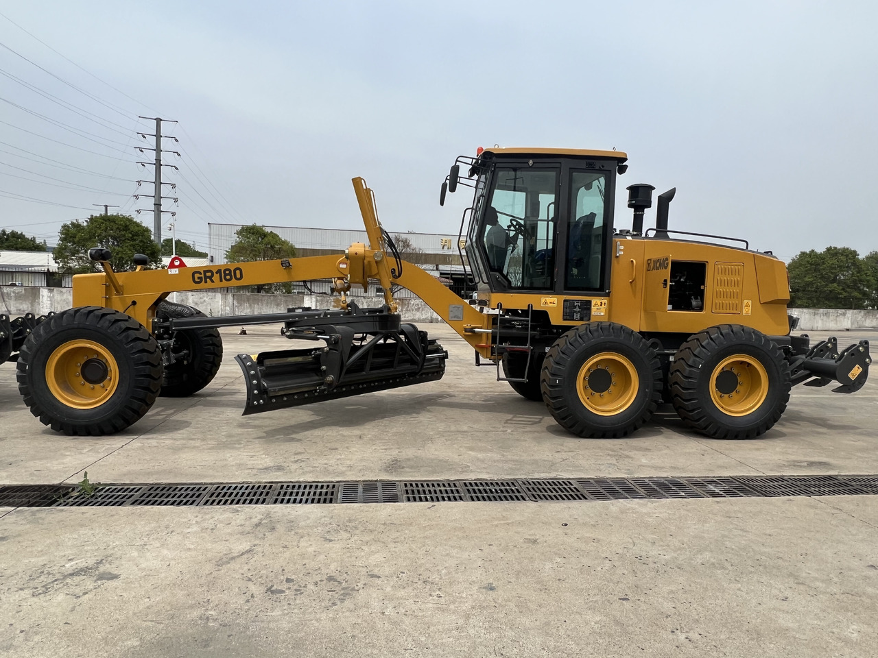 XCMG GR180 - ممهدة: صورة 3 XCMG GR180 - ممهدة: صورة 3