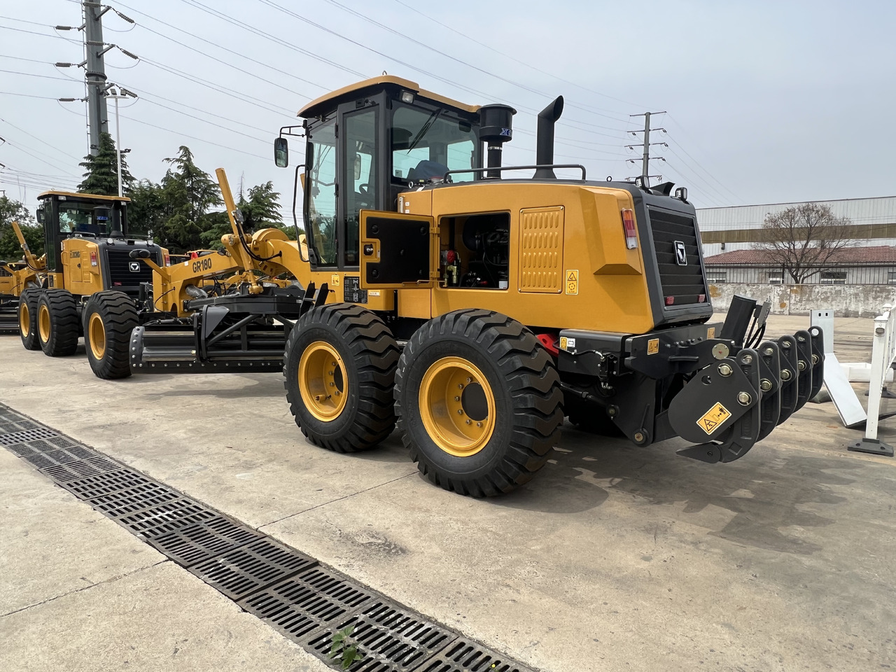 XCMG GR180 - ممهدة: صورة 5 XCMG GR180 - ممهدة: صورة 5