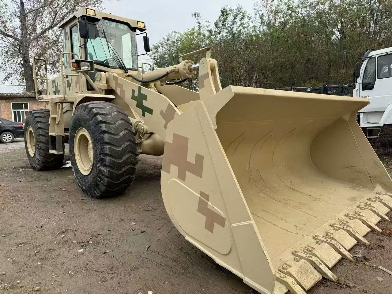 XCMG LW500KL - اللودر بعجل: صورة 3 XCMG LW500KL - اللودر بعجل: صورة 3