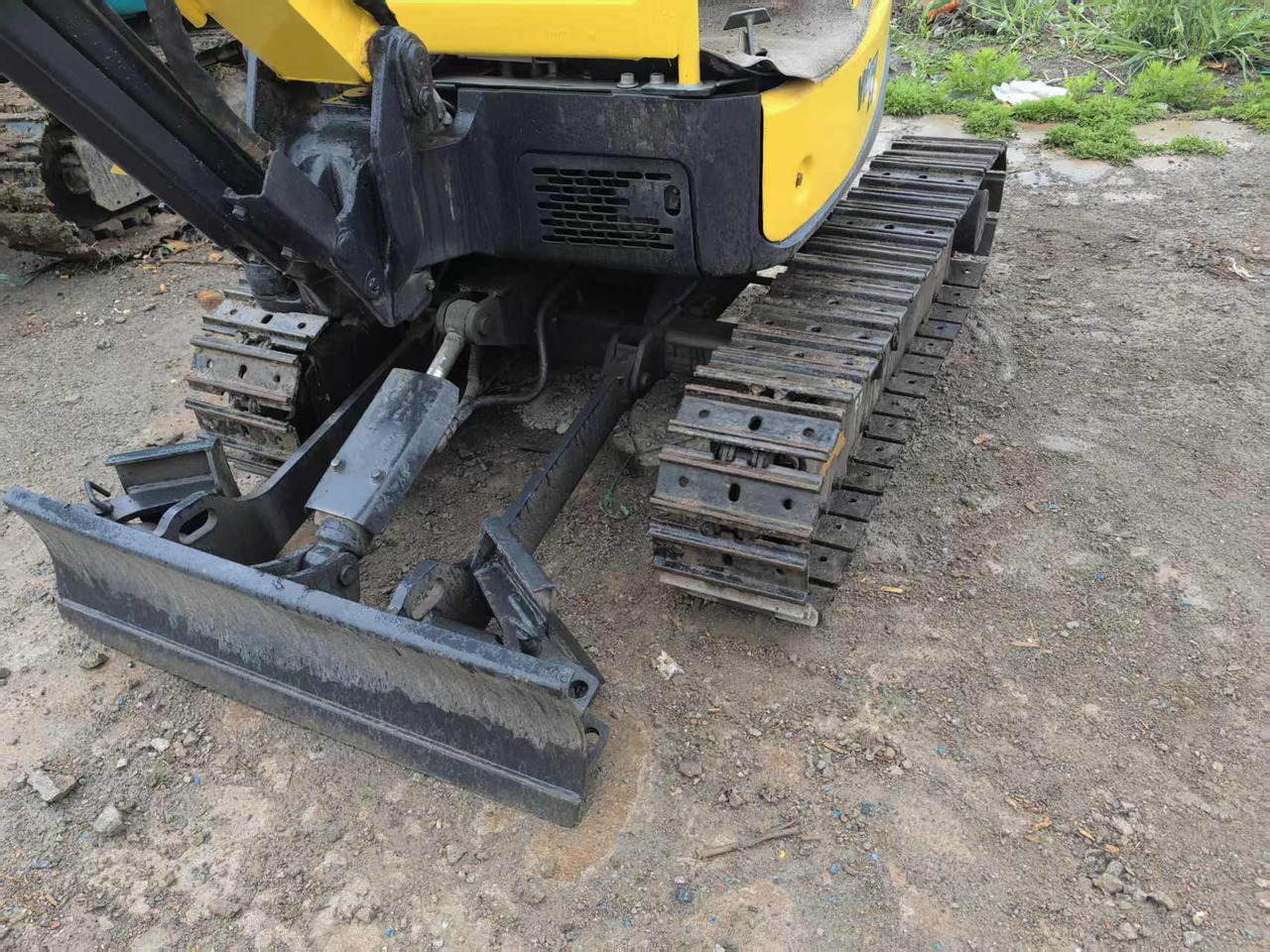YANMAR Vio17 - حفارة مُصَّغرة: صورة 4 YANMAR Vio17 - حفارة مُصَّغرة: صورة 4