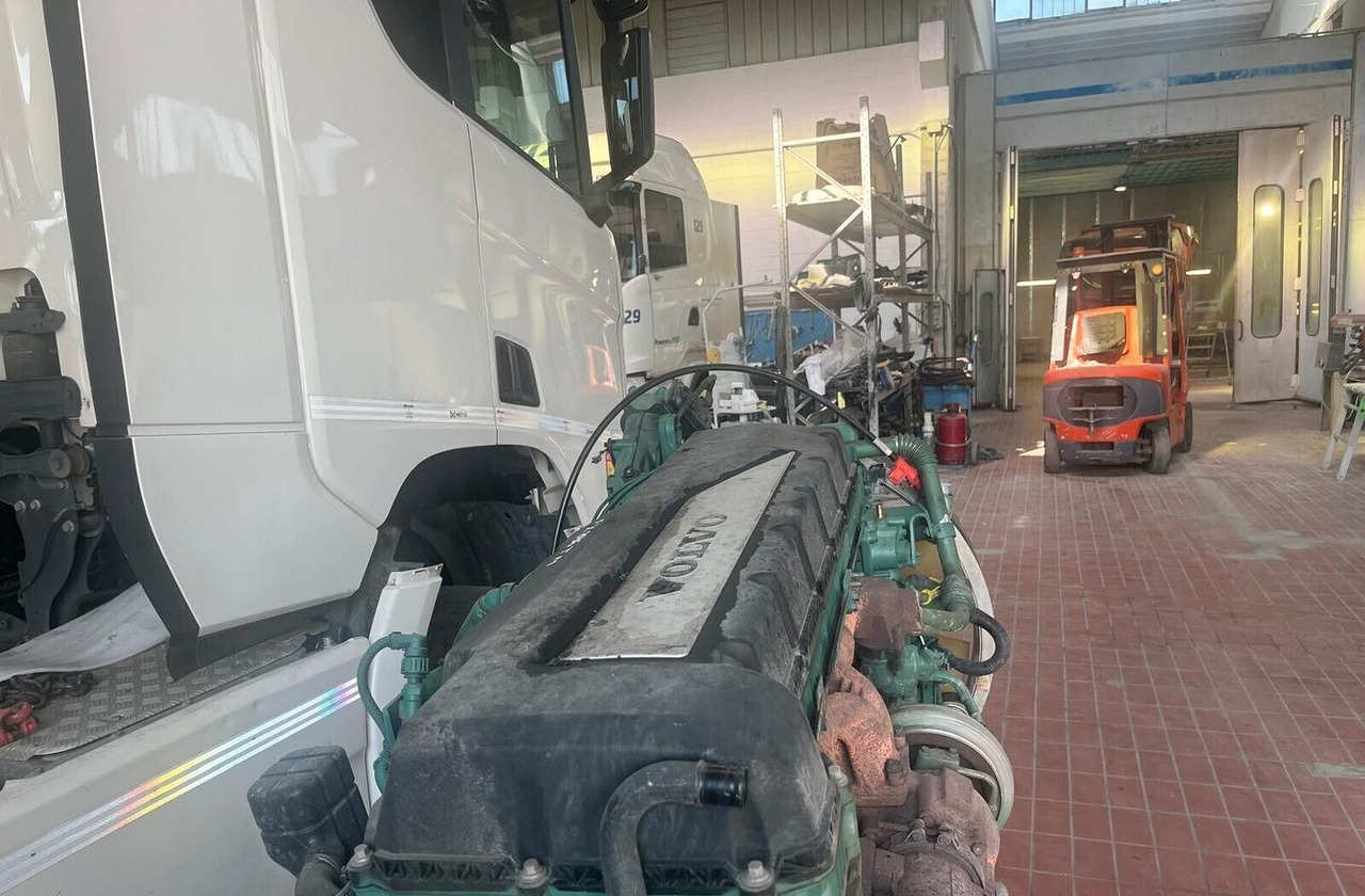 Motore Volvo FH 460 D13K 2019 - محرك - شاحنة: صورة 4 Motore Volvo FH 460 D13K 2019 - محرك - شاحنة: صورة 4