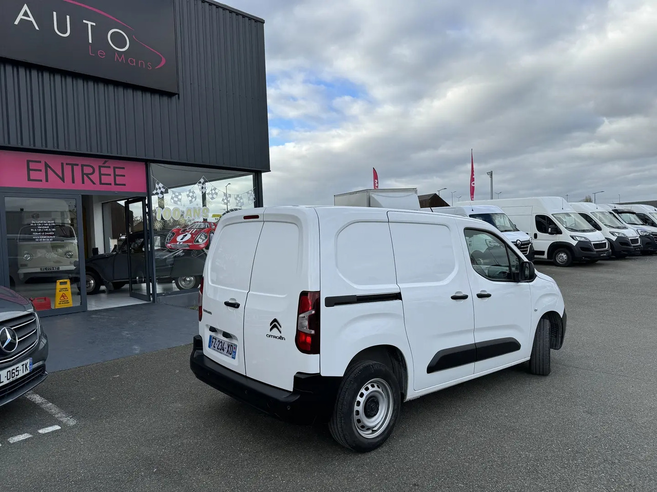 Citroen Berlingo M 650KG BLUEHDI 100 S&S DRIVER - فان: صورة 5 Citroen Berlingo M 650KG BLUEHDI 100 S&S DRIVER - فان: صورة 5