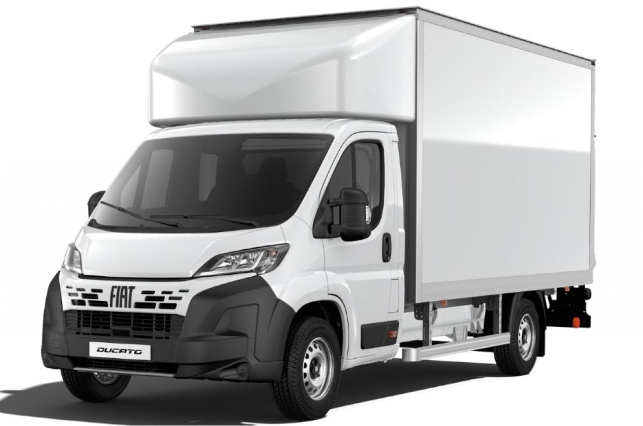 FIAT Ducato Maxi 3.5 L3 2.2 - 140- Heavy Duty S&S III TRANSPORTS SPECIFIQUES Grand Volume 20m3 + hay - شاحنة مغلقة الصندوق: صورة 4 FIAT Ducato Maxi 3.5 L3 2.2 - 140- Heavy Duty S&S III TRANSPORTS SPECIFIQUES Grand Volume 20m3 + hay - شاحنة مغلقة الصندوق: صورة 4