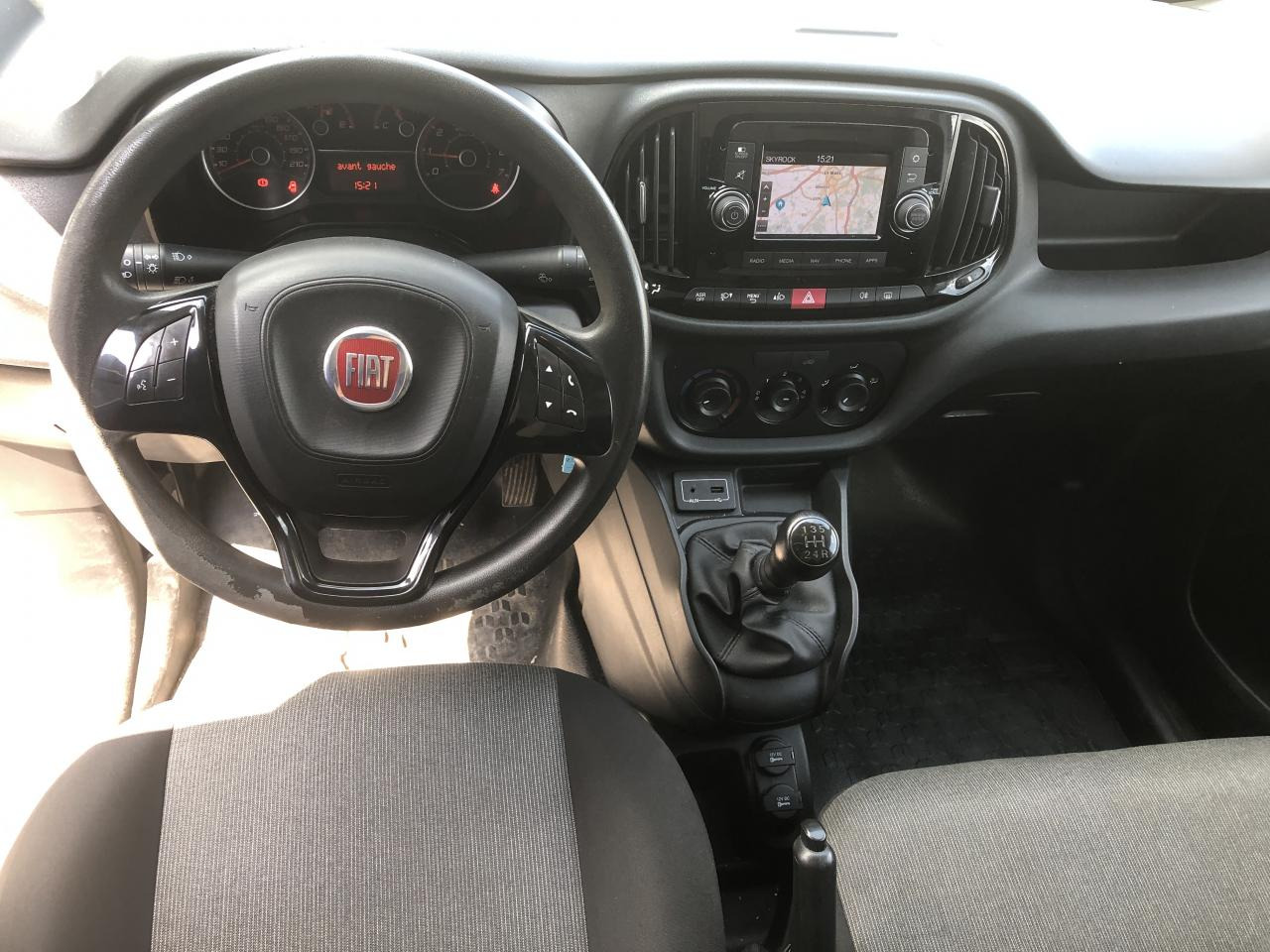 FIAT doblo 1.3 MULTIJET 95CH PACK PROFESSIONAL TRIO E6 - فان: صورة 3 FIAT doblo 1.3 MULTIJET 95CH PACK PROFESSIONAL TRIO E6 - فان: صورة 3