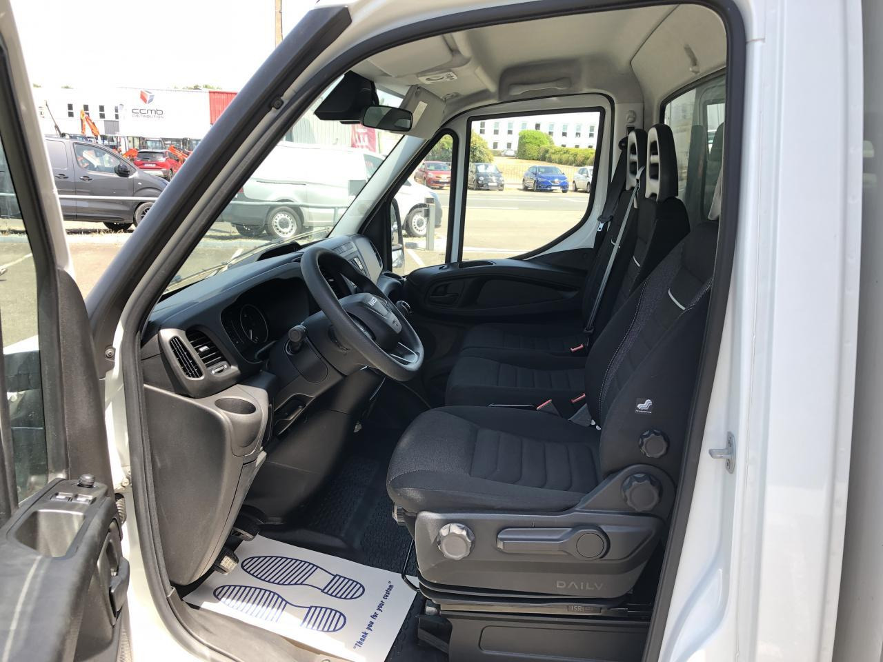 Iveco Daily 35 C 16 CAISSE HAYON 20M3 - شاحنة مغلقة الصندوق: صورة 5 Iveco Daily 35 C 16 CAISSE HAYON 20M3 - شاحنة مغلقة الصندوق: صورة 5