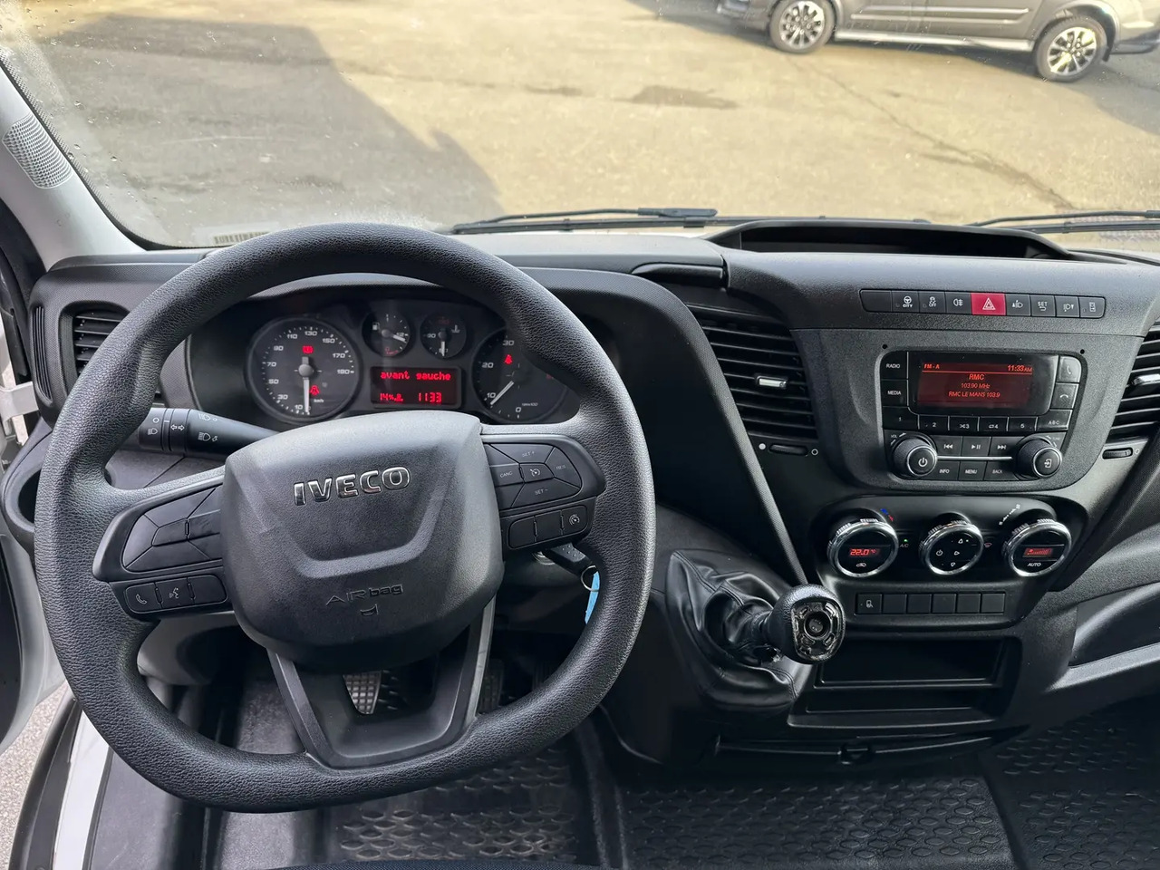 Iveco Daily 35C16 EMPATTEMENT 4100 - شاحنة مغلقة الصندوق: صورة 4 Iveco Daily 35C16 EMPATTEMENT 4100 - شاحنة مغلقة الصندوق: صورة 4