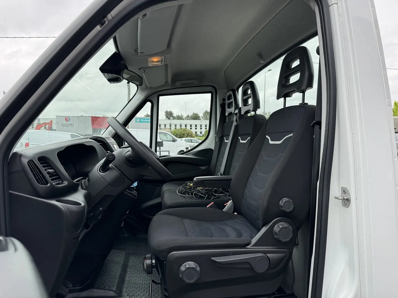 Iveco Daily 35S16H3.0 D EMPATTEMENT 4100 Iveco Daily 35S16H3.0 D EMPATTEMENT 4100: صورة 6
