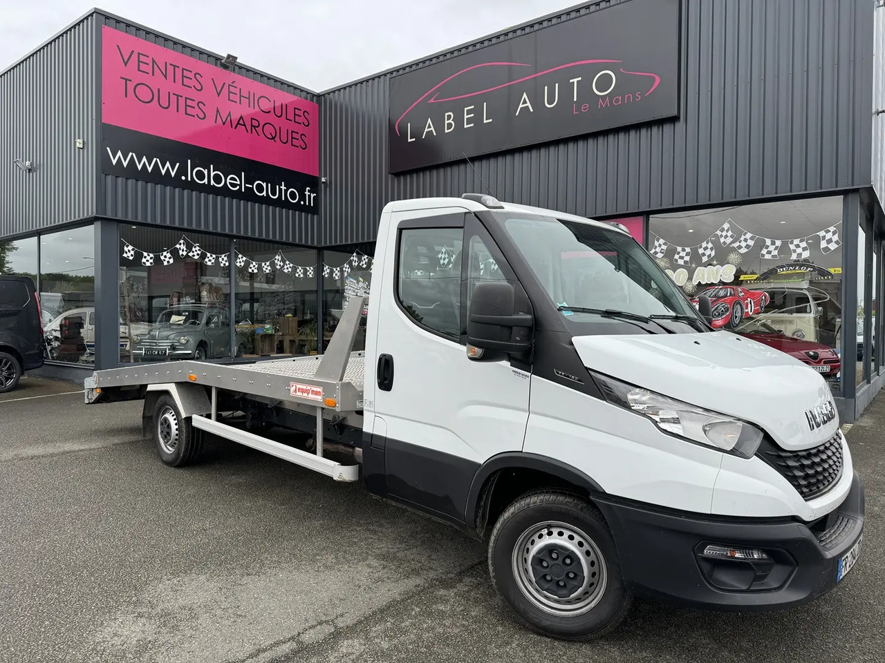 Iveco Daily 35S16H3.0 D EMPATTEMENT 4100 Iveco Daily 35S16H3.0 D EMPATTEMENT 4100: صورة 9