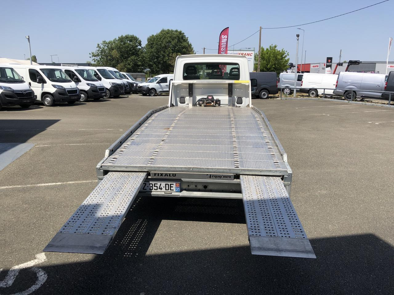 Iveco Daily IVECO PORTE VOITURE DEPANNEUSE 35 S 16 3L0 160 CH EMPATTEMENT 4100 PLATEAU FIX'ALU EQUIP'M - شاحنة نقل سيارات شاحنة: صورة 3 Iveco Daily IVECO PORTE VOITURE DEPANNEUSE 35 S 16 3L0 160 CH EMPATTEMENT 4100 PLATEAU FIX'ALU EQUIP'M - شاحنة نقل سيارات شاحنة: صورة 3