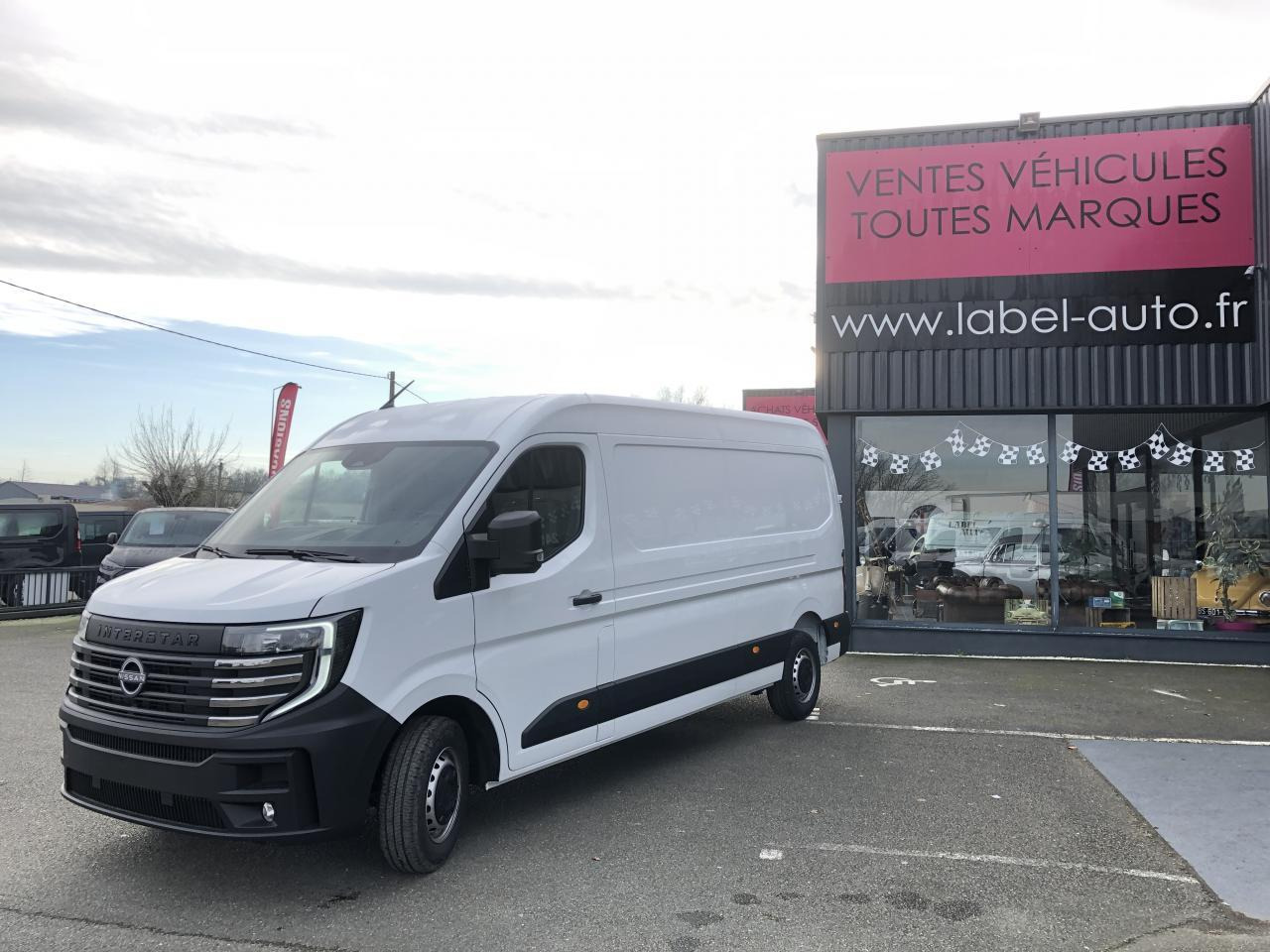 Nissan Interstar L3H2 3T5 2.0 DCI 150CH EURO6E N-CONNECTA GARANTIE 5 ANS ! - فان: صورة 5 Nissan Interstar L3H2 3T5 2.0 DCI 150CH EURO6E N-CONNECTA GARANTIE 5 ANS ! - فان: صورة 5