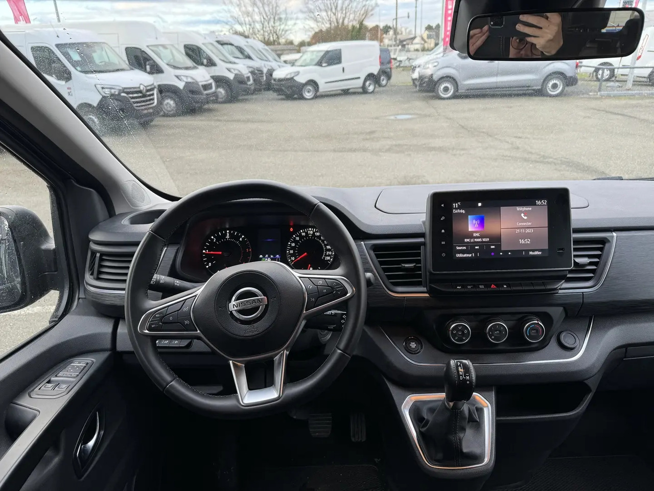 Nissan Primastar Avantour L2H1 3T0 2.0 DCI 150CH S/S TEKNA - حافلة صغيرة, ميكروباص: صورة 4 Nissan Primastar Avantour L2H1 3T0 2.0 DCI 150CH S/S TEKNA - حافلة صغيرة, ميكروباص: صورة 4