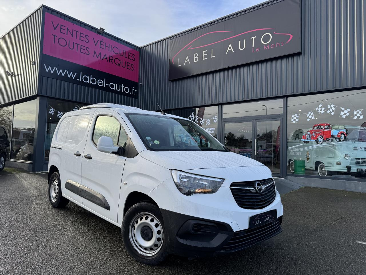 OPEL COMBO M 1.5 HDI 100CH FRIGORIFIQUE - فان: صورة 2 OPEL COMBO M 1.5 HDI 100CH FRIGORIFIQUE - فان: صورة 2