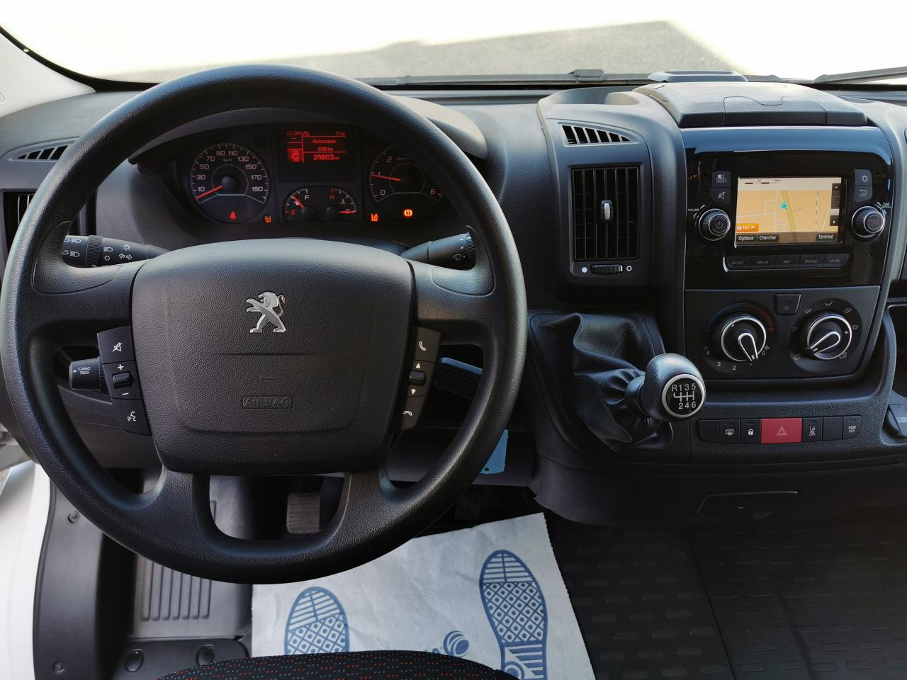 PEUGEOT BOXER 3T0 L2H2 2.2 HDI 140CH ASPHALT - فان: صورة 4 PEUGEOT BOXER 3T0 L2H2 2.2 HDI 140CH ASPHALT - فان: صورة 4