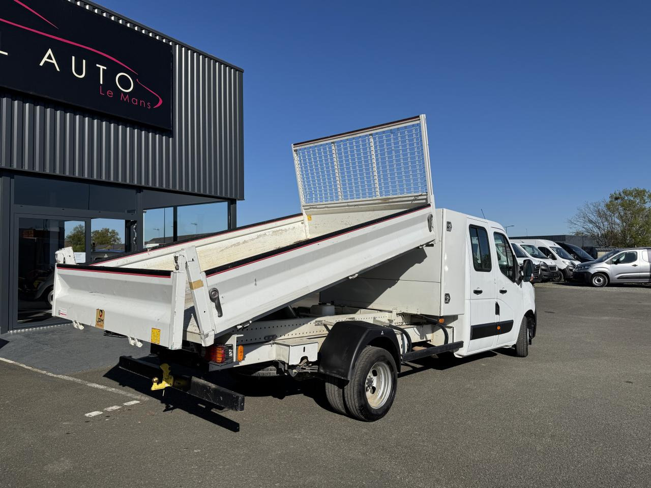 RENAULT MASTER 3T5 BENNE + COFFRE RJ DOUBLE CABINE 6 PL 2.3 DCI 130 CH CONFORT + GPS + REGUL + CLIM - قلاب صغير: صورة 5 RENAULT MASTER 3T5 BENNE + COFFRE RJ DOUBLE CABINE 6 PL 2.3 DCI 130 CH CONFORT + GPS + REGUL + CLIM - قلاب صغير: صورة 5
