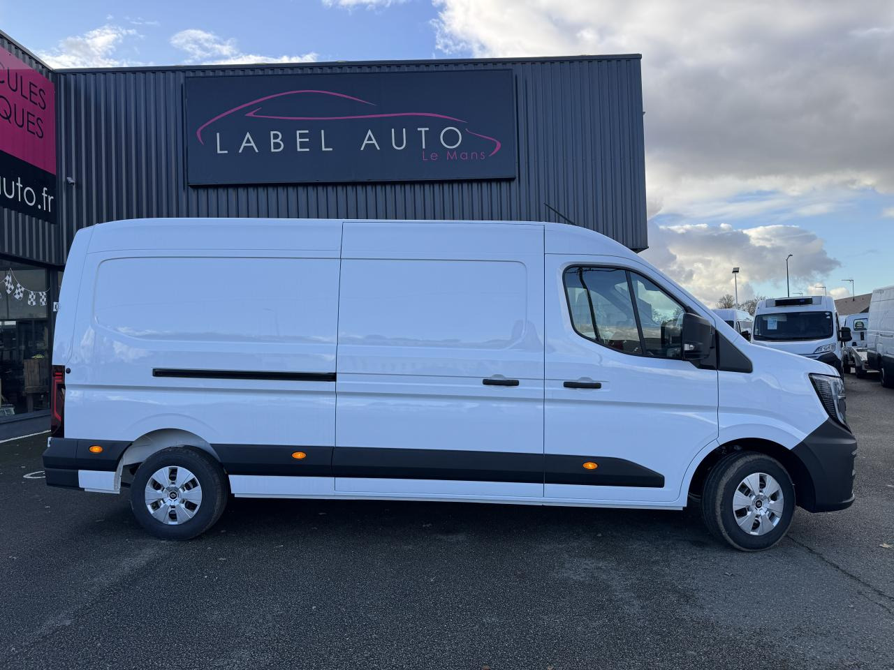 RENAULT Master Advance 3t5 L3H2 2.0 Blue dCi - 150 IV FOURGON Fourgon L3H2 Traction - فان: صورة 5 RENAULT Master Advance 3t5 L3H2 2.0 Blue dCi - 150 IV FOURGON Fourgon L3H2 Traction - فان: صورة 5
