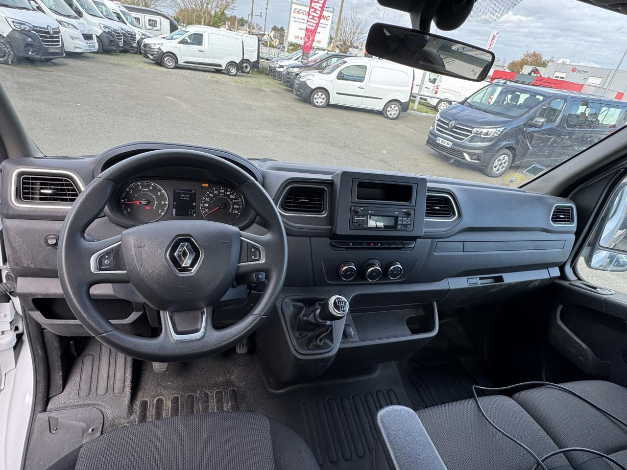 RENAULT Master Confort F3500 L3 2.3 dCi - 130 ch L3 Traction Dépanneuse porte voiture - جرار السحب الكهربائي: صورة 3 RENAULT Master Confort F3500 L3 2.3 dCi - 130 ch L3 Traction Dépanneuse porte voiture - جرار السحب الكهربائي: صورة 3