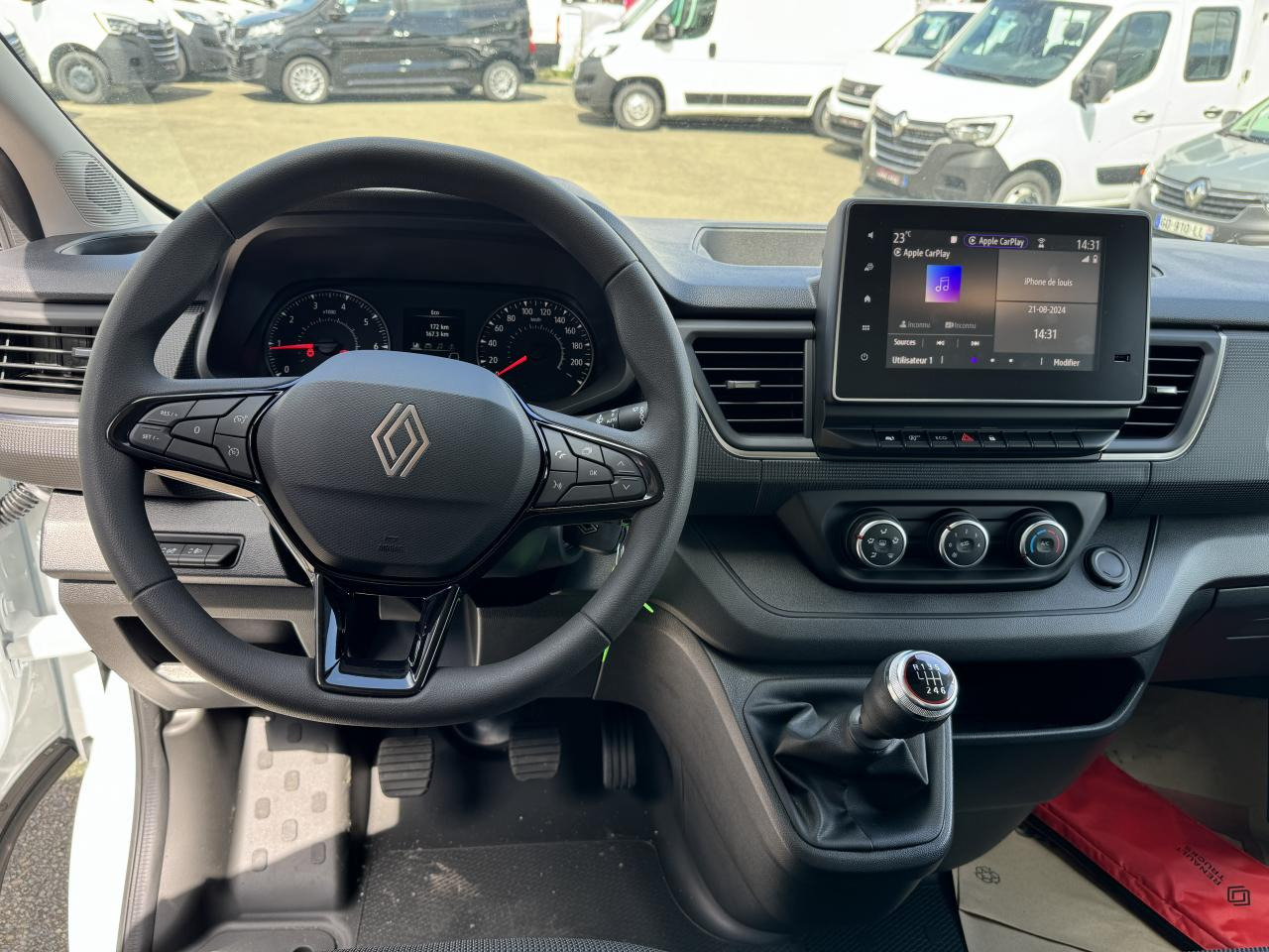 RENAULT Trafic L2H1 3000 Kg 2.0 Blue dCi - 170 2024 III FOURGON Fourgon Advance L2H1 PHASE 3 - فان: صورة 5 RENAULT Trafic L2H1 3000 Kg 2.0 Blue dCi - 170 2024 III FOURGON Fourgon Advance L2H1 PHASE 3 - فان: صورة 5