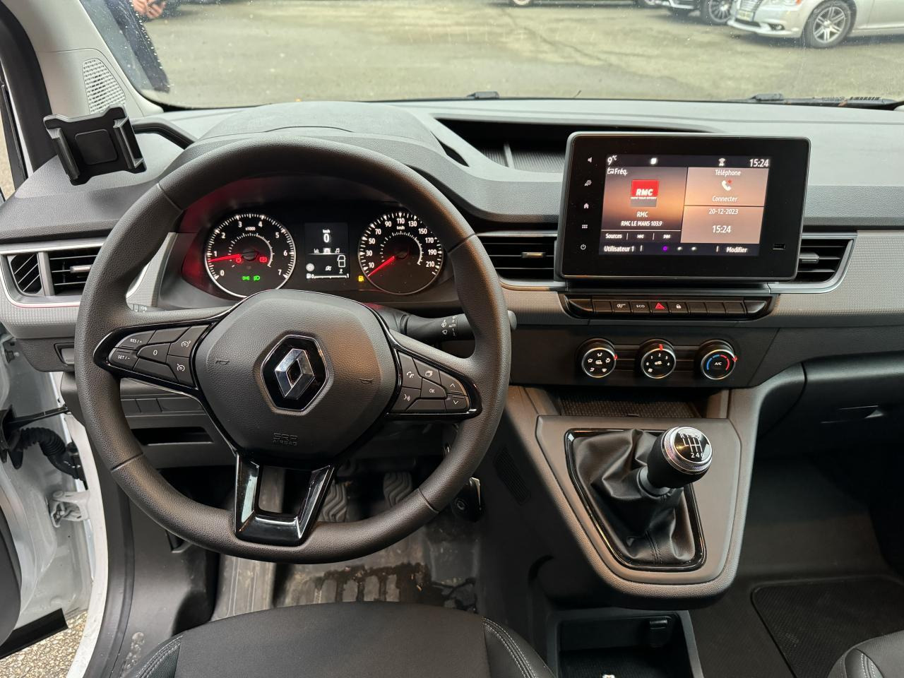 Renault Express 1.5 BLUE DCI 95CH CONFORT 22 - فان المدمجة: صورة 4 Renault Express 1.5 BLUE DCI 95CH CONFORT 22 - فان المدمجة: صورة 4