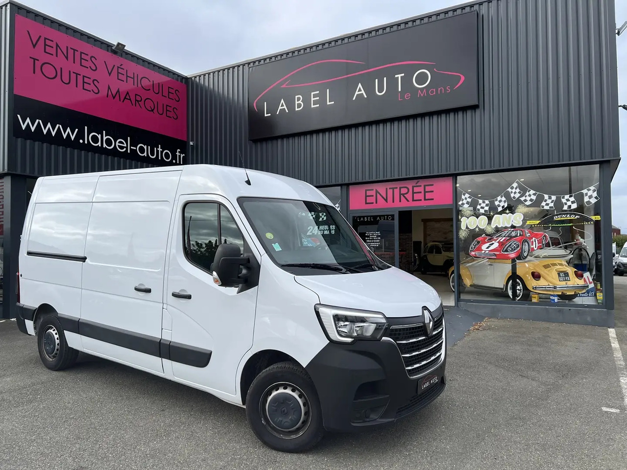 Renault Master F3300 L2H2 2.3 BLUE DCI 135CH GRAND CONFORT EURO6 - فان: صورة 1 Renault Master F3300 L2H2 2.3 BLUE DCI 135CH GRAND CONFORT EURO6 - فان: صورة 1
