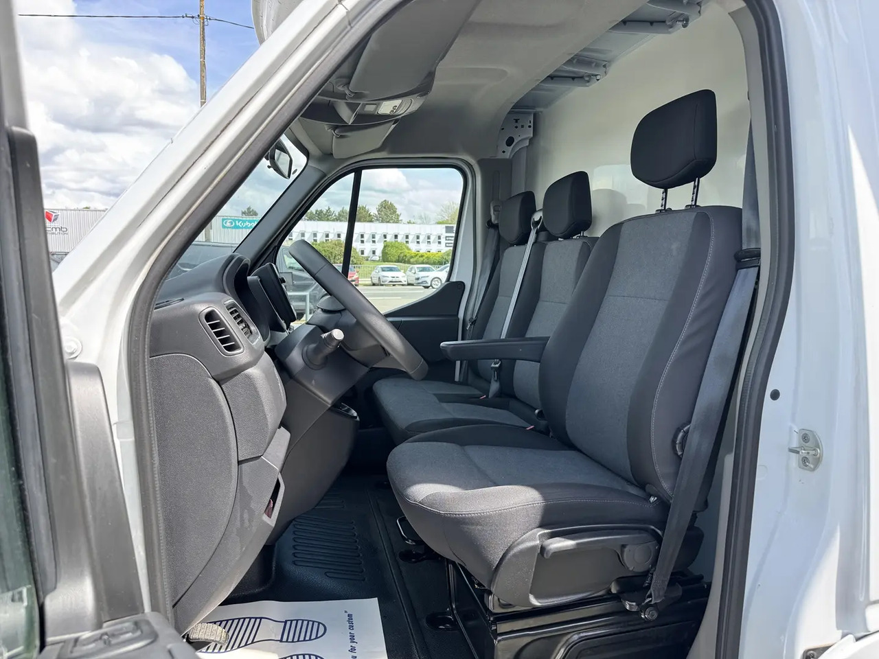 Renault Master F3500 L3H1 2.3 BLUE DCI 145CH CONFORT EUROVI - شاحنة مغلقة الصندوق: صورة 5 Renault Master F3500 L3H1 2.3 BLUE DCI 145CH CONFORT EUROVI - شاحنة مغلقة الصندوق: صورة 5