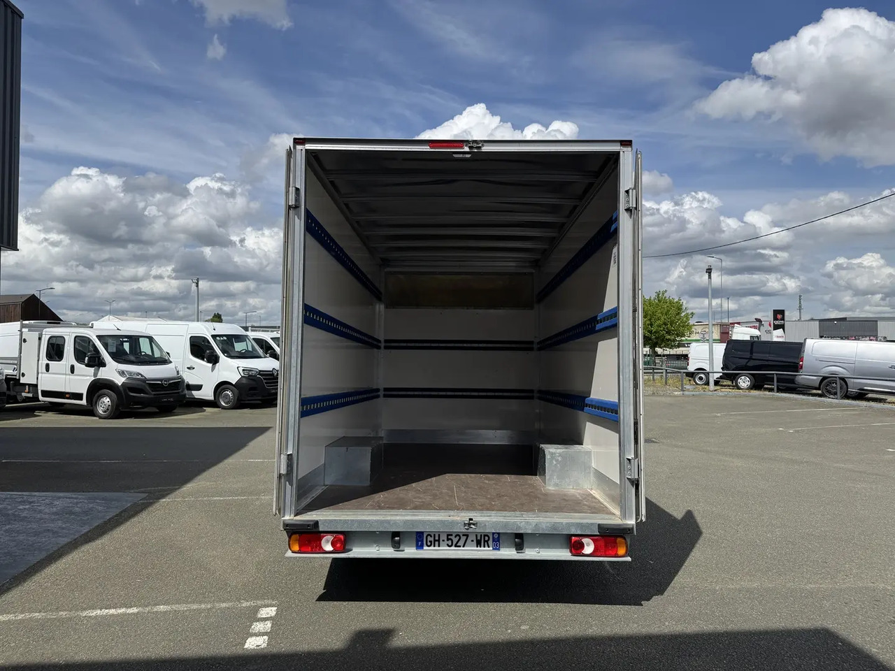 Renault Master F3500 L3H1 2.3 BLUE DCI 145CH CONFORT EUROVI - شاحنة مغلقة الصندوق: صورة 2 Renault Master F3500 L3H1 2.3 BLUE DCI 145CH CONFORT EUROVI - شاحنة مغلقة الصندوق: صورة 2