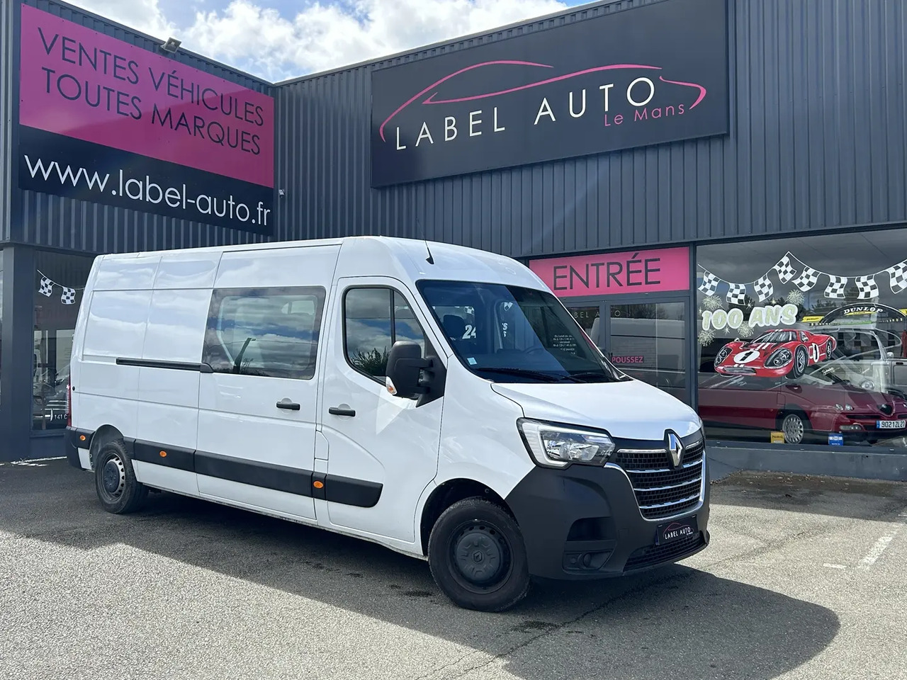 Renault Master F3500 L3H2 2.3 BLUE DCI 135CH CABINE APPROFONDIE GRAND CONFORT - الشاحنات الصغيرة كابينة مزدوجة: صورة 3 Renault Master F3500 L3H2 2.3 BLUE DCI 135CH CABINE APPROFONDIE GRAND CONFORT - الشاحنات الصغيرة كابينة مزدوجة: صورة 3