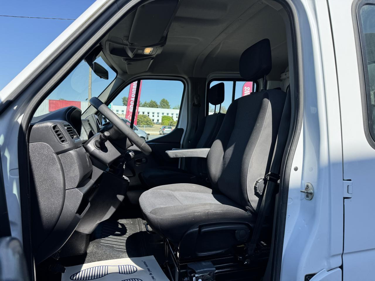 Renault Master RENAULT 3T5 BENNE + COFFRE RJ DOUBLE CABINE 6 PL 2.3 DCI 130 CH CONFORT + GPS + REGUL + CLIM - قلاب صغير: صورة 5 Renault Master RENAULT 3T5 BENNE + COFFRE RJ DOUBLE CABINE 6 PL 2.3 DCI 130 CH CONFORT + GPS + REGUL + CLIM - قلاب صغير: صورة 5