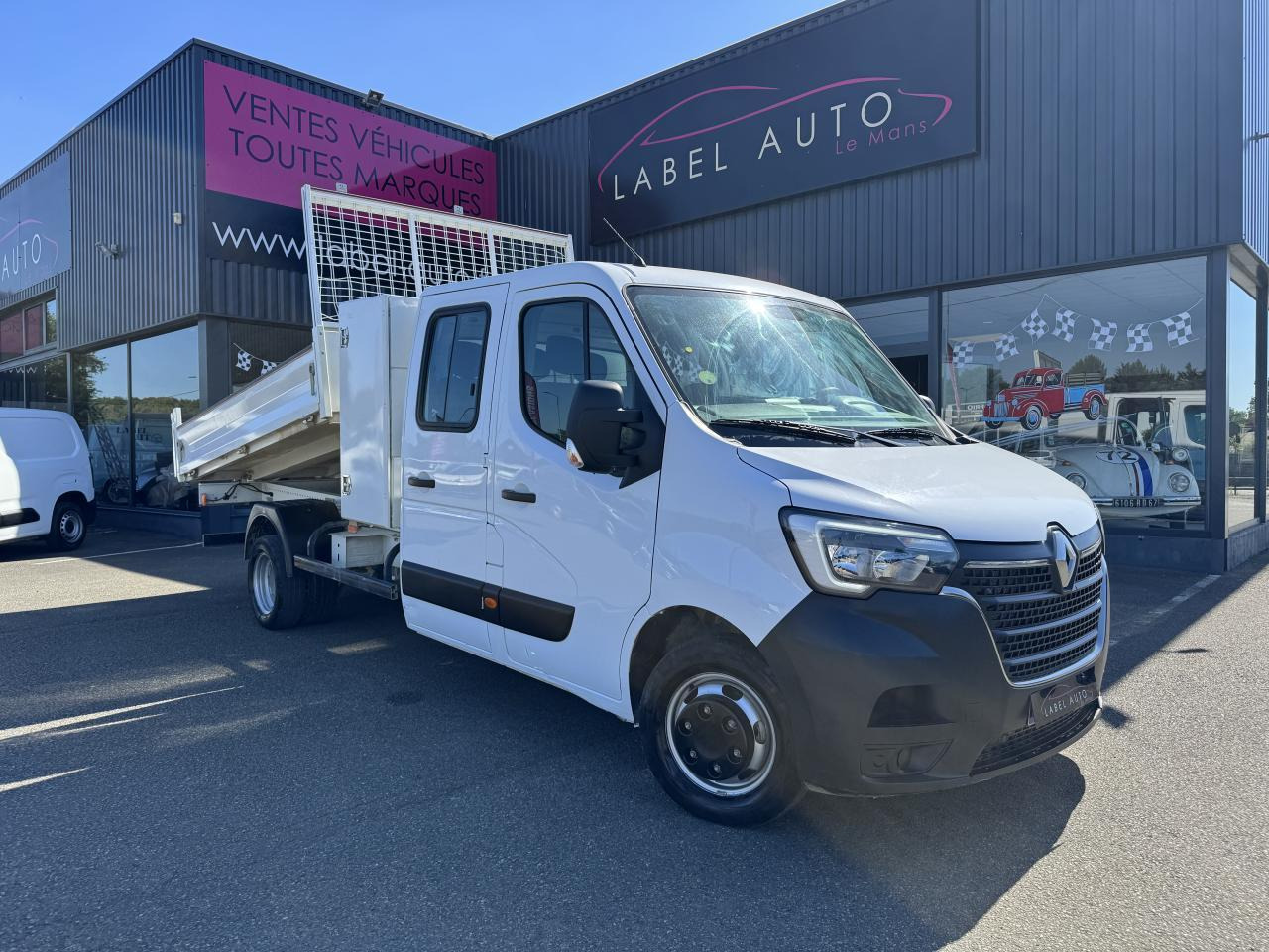 Renault Master RENAULT 3T5 BENNE + COFFRE RJ DOUBLE CABINE 6 PL 2.3 DCI 130 CH CONFORT + GPS + REGUL + CLIM - قلاب صغير: صورة 2 Renault Master RENAULT 3T5 BENNE + COFFRE RJ DOUBLE CABINE 6 PL 2.3 DCI 130 CH CONFORT + GPS + REGUL + CLIM - قلاب صغير: صورة 2