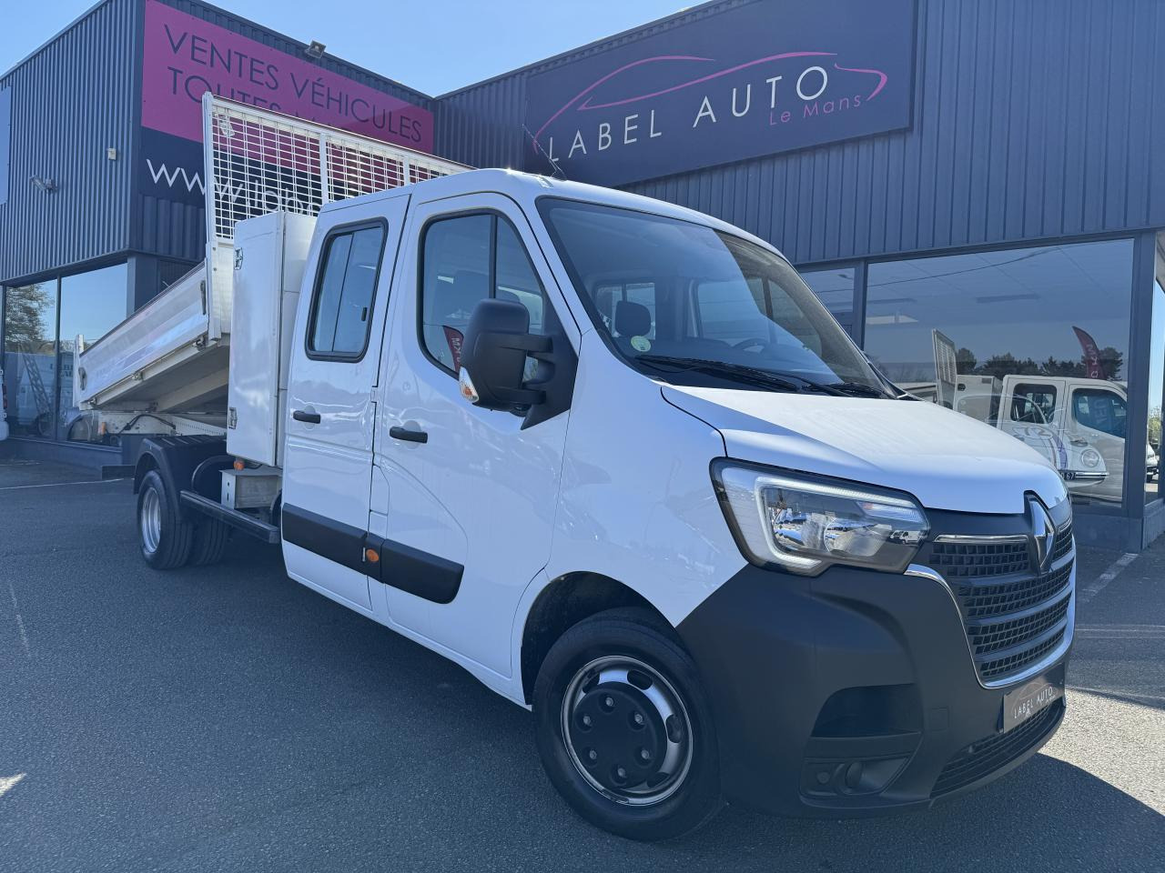 Renault Master RENAULT 3T5 BENNE + COFFRE RJ DOUBLE CABINE 6 PL 2.3 DCI 130 CH CONFORT + GPS + REGUL + CLIM - قلاب صغير: صورة 2 Renault Master RENAULT 3T5 BENNE + COFFRE RJ DOUBLE CABINE 6 PL 2.3 DCI 130 CH CONFORT + GPS + REGUL + CLIM - قلاب صغير: صورة 2