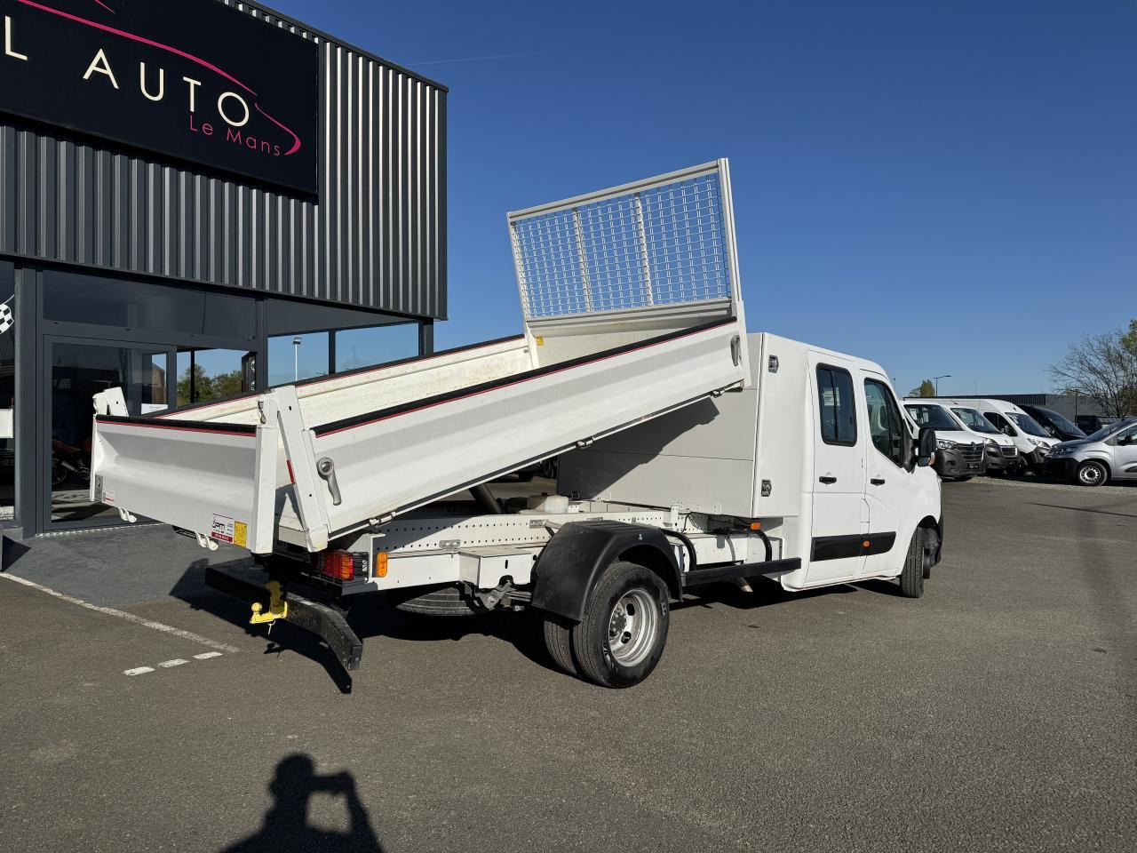 Renault Master RENAULT 3T5 BENNE + COFFRE RJ DOUBLE CABINE 6 PL 2.3 DCI 130 CH CONFORT + GPS + REGUL + CLIM - قلاب صغير: صورة 5 Renault Master RENAULT 3T5 BENNE + COFFRE RJ DOUBLE CABINE 6 PL 2.3 DCI 130 CH CONFORT + GPS + REGUL + CLIM - قلاب صغير: صورة 5