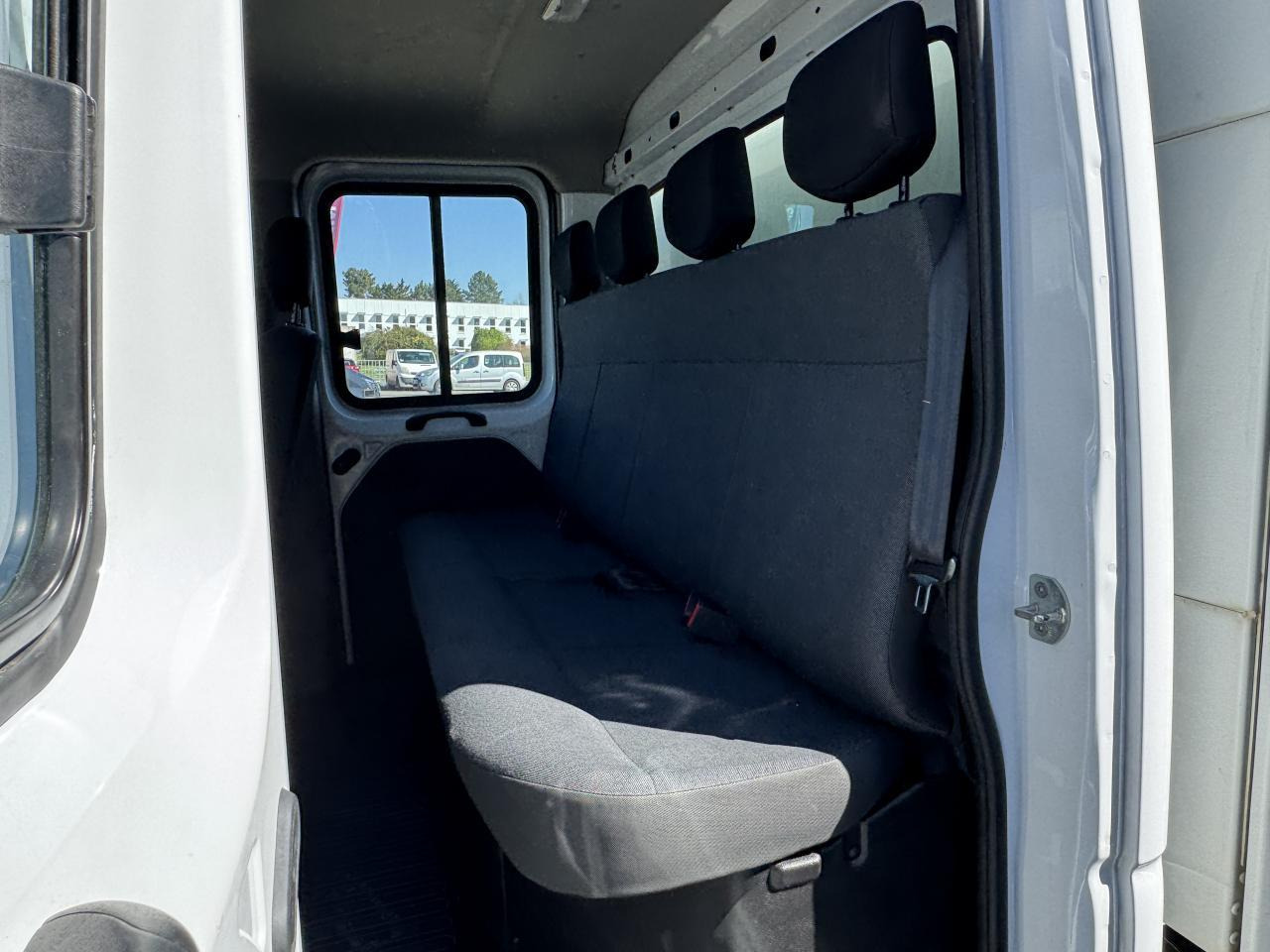 Renault Master RENAULT 3T5 BENNE + COFFRE RJ DOUBLE CABINE 6 PL 2.3 DCI 130 CH CONFORT + GPS + REGUL + CLIM - قلاب صغير: صورة 5 Renault Master RENAULT 3T5 BENNE + COFFRE RJ DOUBLE CABINE 6 PL 2.3 DCI 130 CH CONFORT + GPS + REGUL + CLIM - قلاب صغير: صورة 5