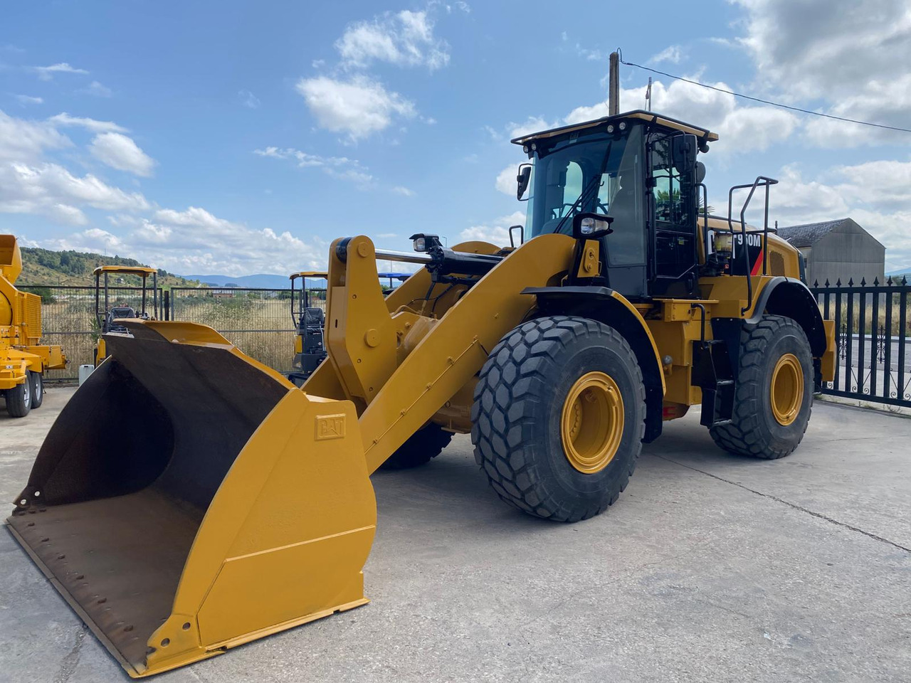 CATERPILLAR 950 M - اللودر بعجل: صورة 1 CATERPILLAR 950 M - اللودر بعجل: صورة 1