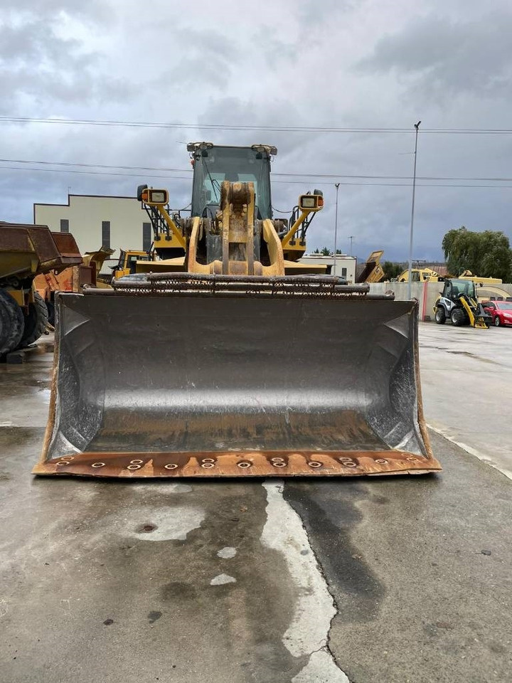 Komatsu WA 600-6 - اللودر بعجل: صورة 5 Komatsu WA 600-6 - اللودر بعجل: صورة 5