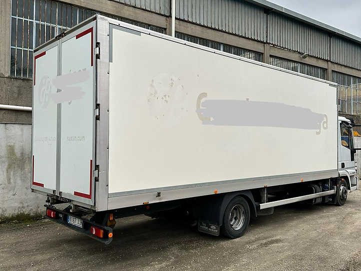 Eurocargo 100e22 - شاحنة مقفلة: صورة 3 Eurocargo 100e22 - شاحنة مقفلة: صورة 3
