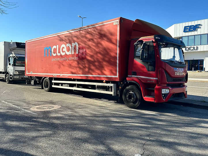 Iveco Eurocargo 160e25 - شاحنة مقفلة: صورة 2 Iveco Eurocargo 160e25 - شاحنة مقفلة: صورة 2