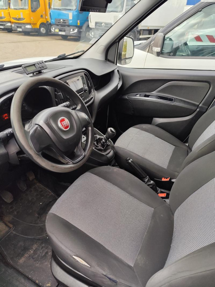 Fiat Doblo PC Caisse frigorifique - شاحنة مُبرّدة للتوصيل: صورة 5 Fiat Doblo PC Caisse frigorifique - شاحنة مُبرّدة للتوصيل: صورة 5