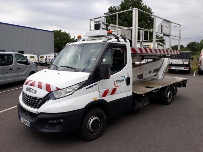 Iveco Daily 35S14 Plateau Nacelle 6m50 Spécial tunnel - منصة تلسكوبية محمولة على شاحنة: صورة 1 Iveco Daily 35S14 Plateau Nacelle 6m50 Spécial tunnel - منصة تلسكوبية محمولة على شاحنة: صورة 1