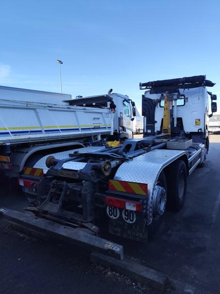 Renault C 380 P6X2 E6 BRAS GUIMA T20 avec HIGHT TOWER - شاحنة ذات خطاف: صورة 3 Renault C 380 P6X2 E6 BRAS GUIMA T20 avec HIGHT TOWER - شاحنة ذات خطاف: صورة 3