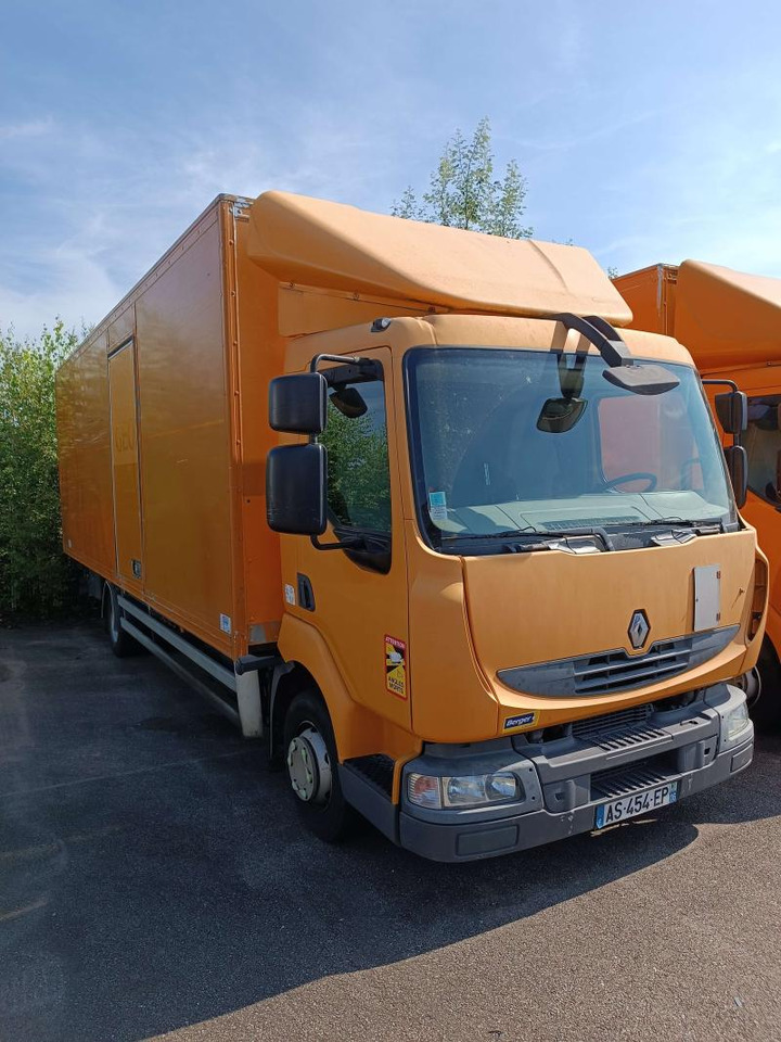 Renault Midlum 180.12 H Extra light Fourgon polyfond avec Hayon repliable - شاحنة مقفلة: صورة 1 Renault Midlum 180.12 H Extra light Fourgon polyfond avec Hayon repliable - شاحنة مقفلة: صورة 1