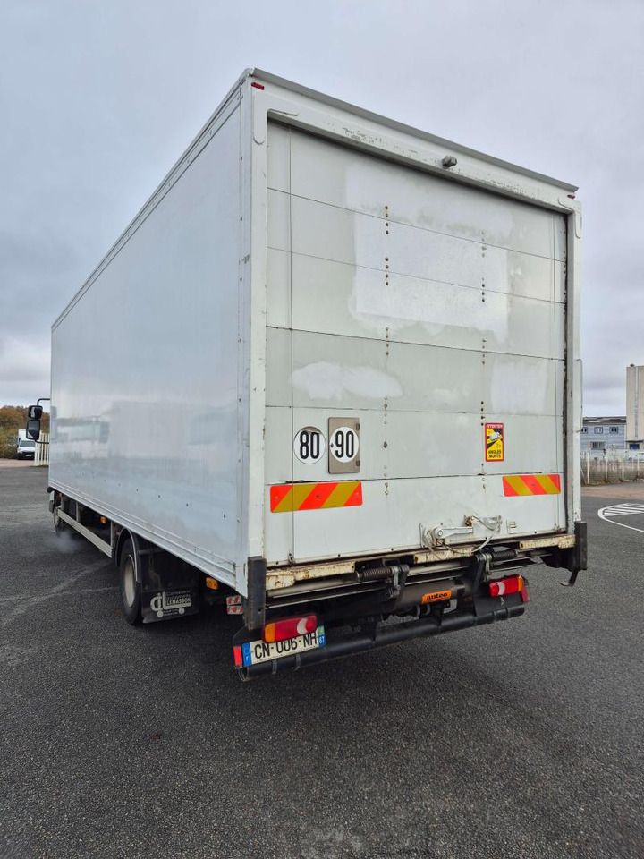 Renault Midlum 220.12 Extra Light fourgon caisse Polyfond avec hayon - شاحنة مقفلة: صورة 2 Renault Midlum 220.12 Extra Light fourgon caisse Polyfond avec hayon - شاحنة مقفلة: صورة 2