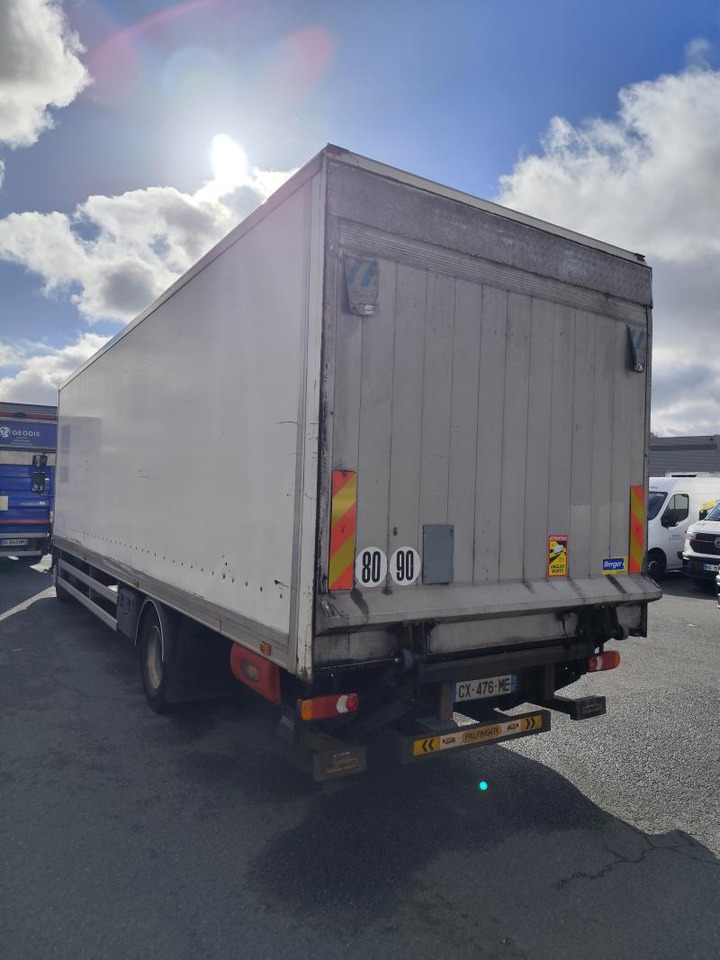 Renault Midlum 270.14 Fourgon Polyfond avec hayon rabattable - شاحنة مقفلة: صورة 4 Renault Midlum 270.14 Fourgon Polyfond avec hayon rabattable - شاحنة مقفلة: صورة 4