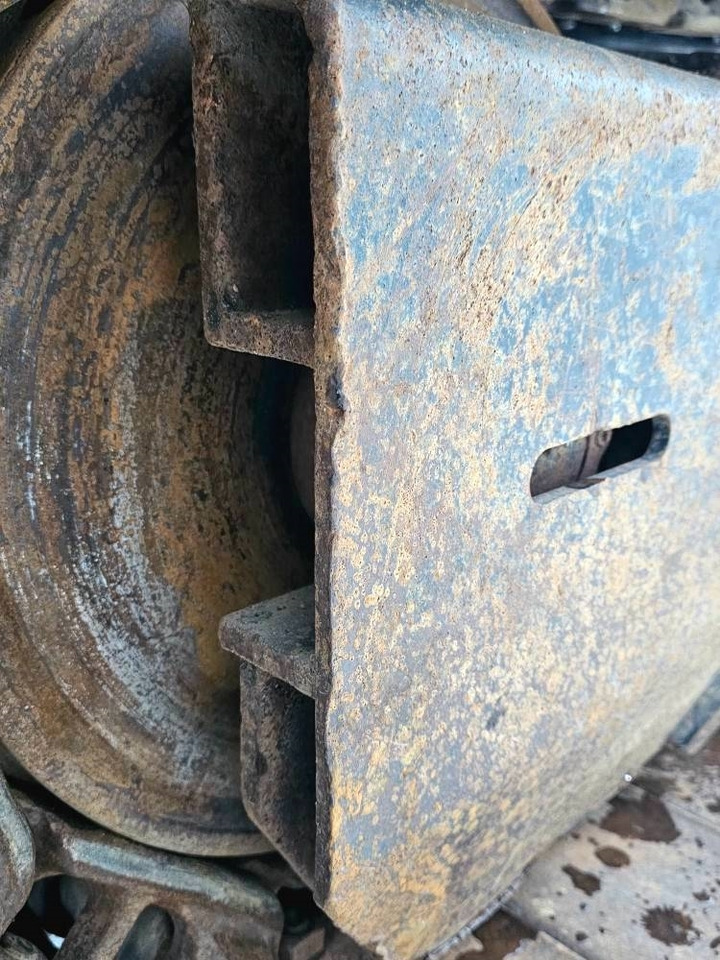 حفار زحاف Hitachi ZX 210 LC-6: صورة 16 حفار زحاف Hitachi ZX 210 LC-6: صورة 16