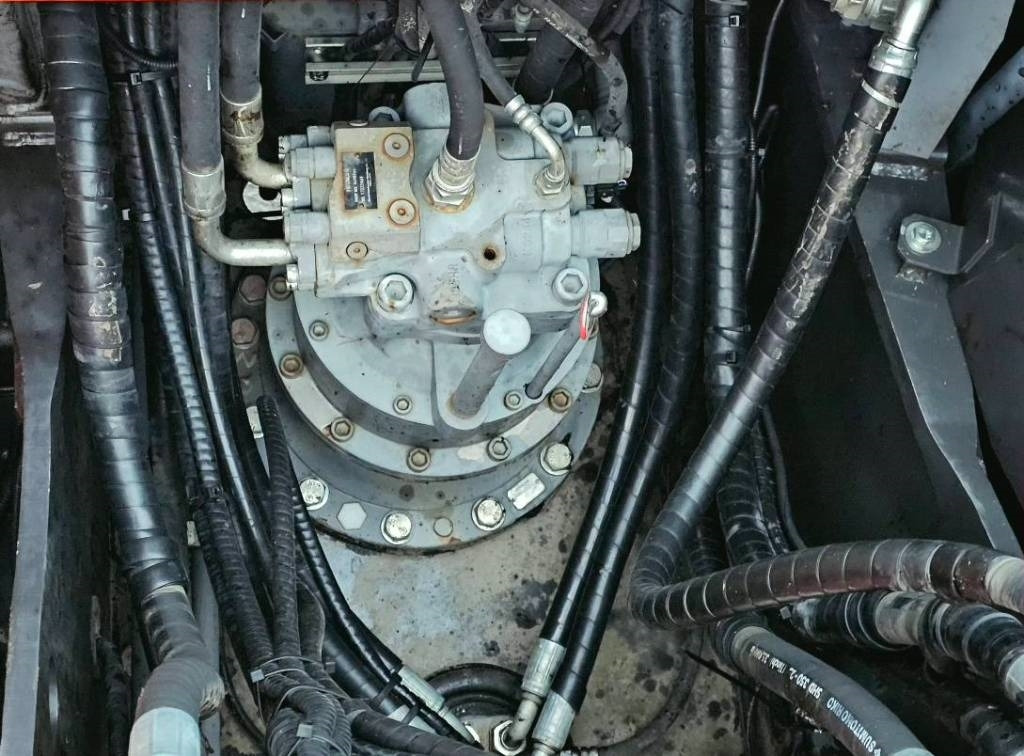 حفار زحاف Hitachi ZX 210 LC-6: صورة 31 حفار زحاف Hitachi ZX 210 LC-6: صورة 31