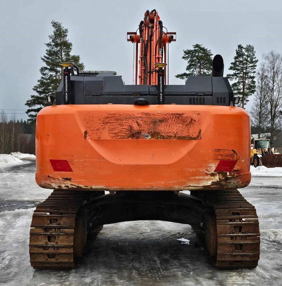 Hitachi ZX 300 LC-6 - حفار زحاف: صورة 4 Hitachi ZX 300 LC-6 - حفار زحاف: صورة 4