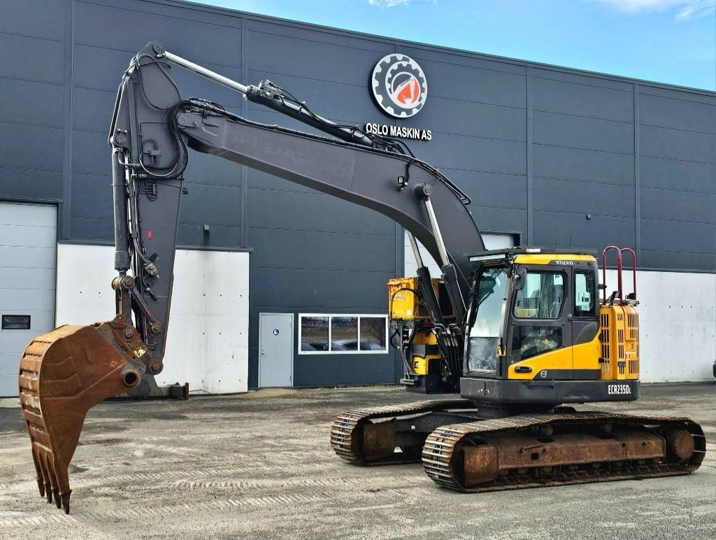 Volvo ECR 235 DL - حفار زحاف: صورة 1 Volvo ECR 235 DL - حفار زحاف: صورة 1