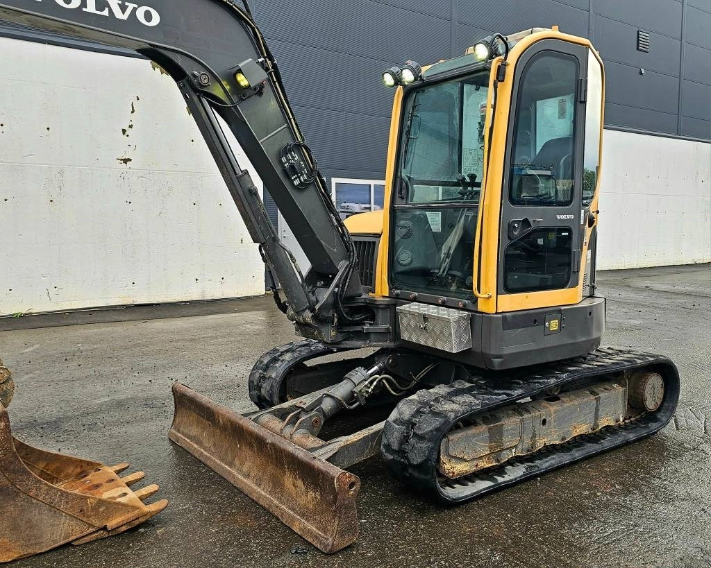 حفارة مُصَّغرة Volvo ECR 58: صورة 10