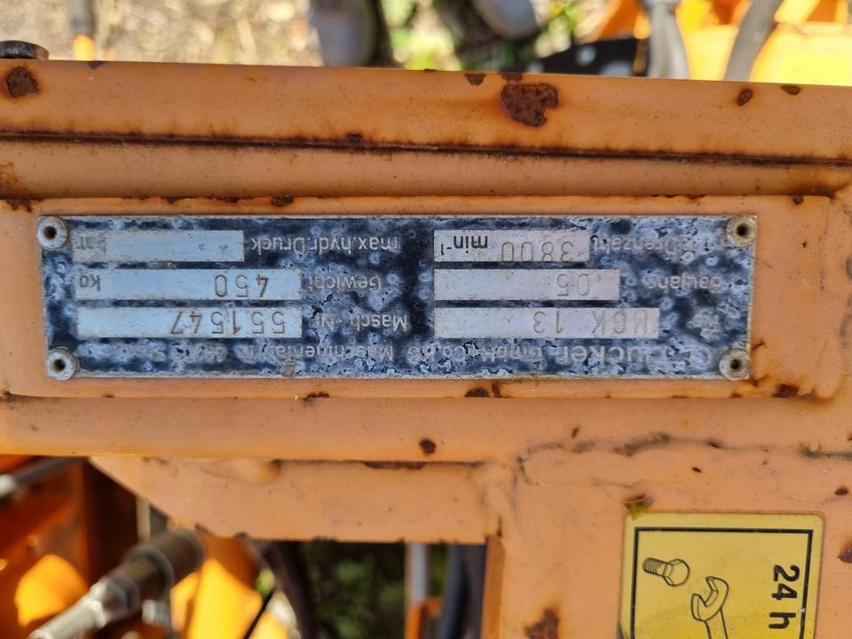 Dücker MGK 13 Randstreifenmäher Randstreifenmähgerät Böschungsmulcher Böschungsmäher Seitenmulcher Mähausleger für Ladog Unimog u300 300 400 500 327 323 530 405 - جزازة رافعة: صورة 4 Dücker MGK 13 Randstreifenmäher Randstreifenmähgerät Böschungsmulcher Böschungsmäher Seitenmulcher Mähausleger für Ladog Unimog u300 300 400 500 327 323 530 405 - جزازة رافعة: صورة 4