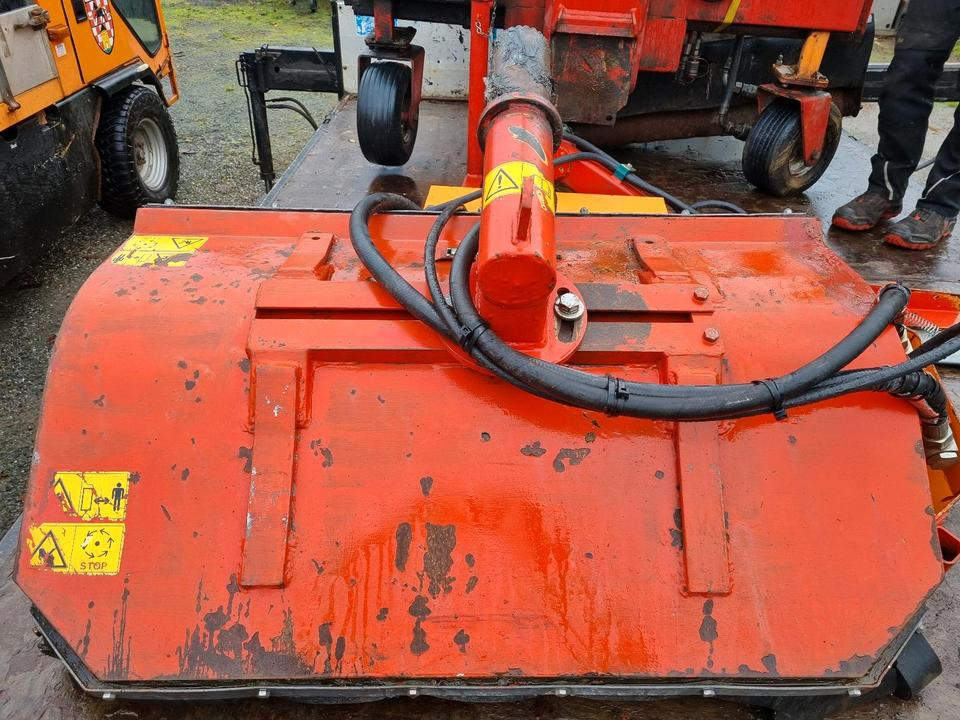 Dücker MK10 Mulchkopf Mähausleger Böschungsmulcher Böschungsmäher - التقطيع جزازة/ ماكينات قطع الحشائش: صورة 1 Dücker MK10 Mulchkopf Mähausleger Böschungsmulcher Böschungsmäher - التقطيع جزازة/ ماكينات قطع الحشائش: صورة 1