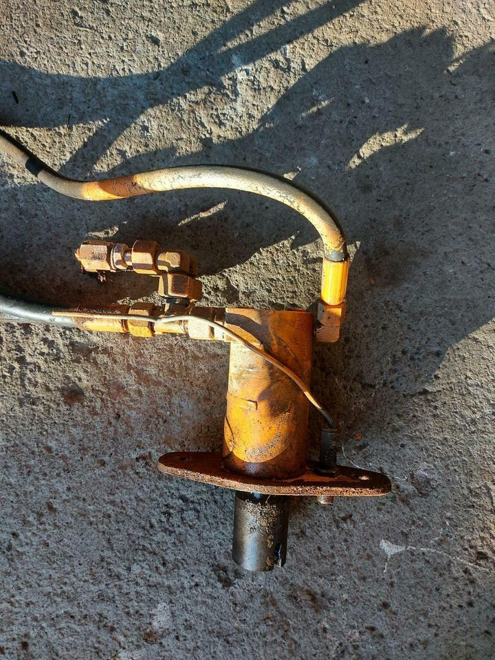 Hydraulikmotor Schmidt DST SST Salzstreuer Winterdienst Unimog - محرك هيدروليكي - آلية المنفعة/ مركبة خاصة: صورة 3 Hydraulikmotor Schmidt DST SST Salzstreuer Winterdienst Unimog - محرك هيدروليكي - آلية المنفعة/ مركبة خاصة: صورة 3